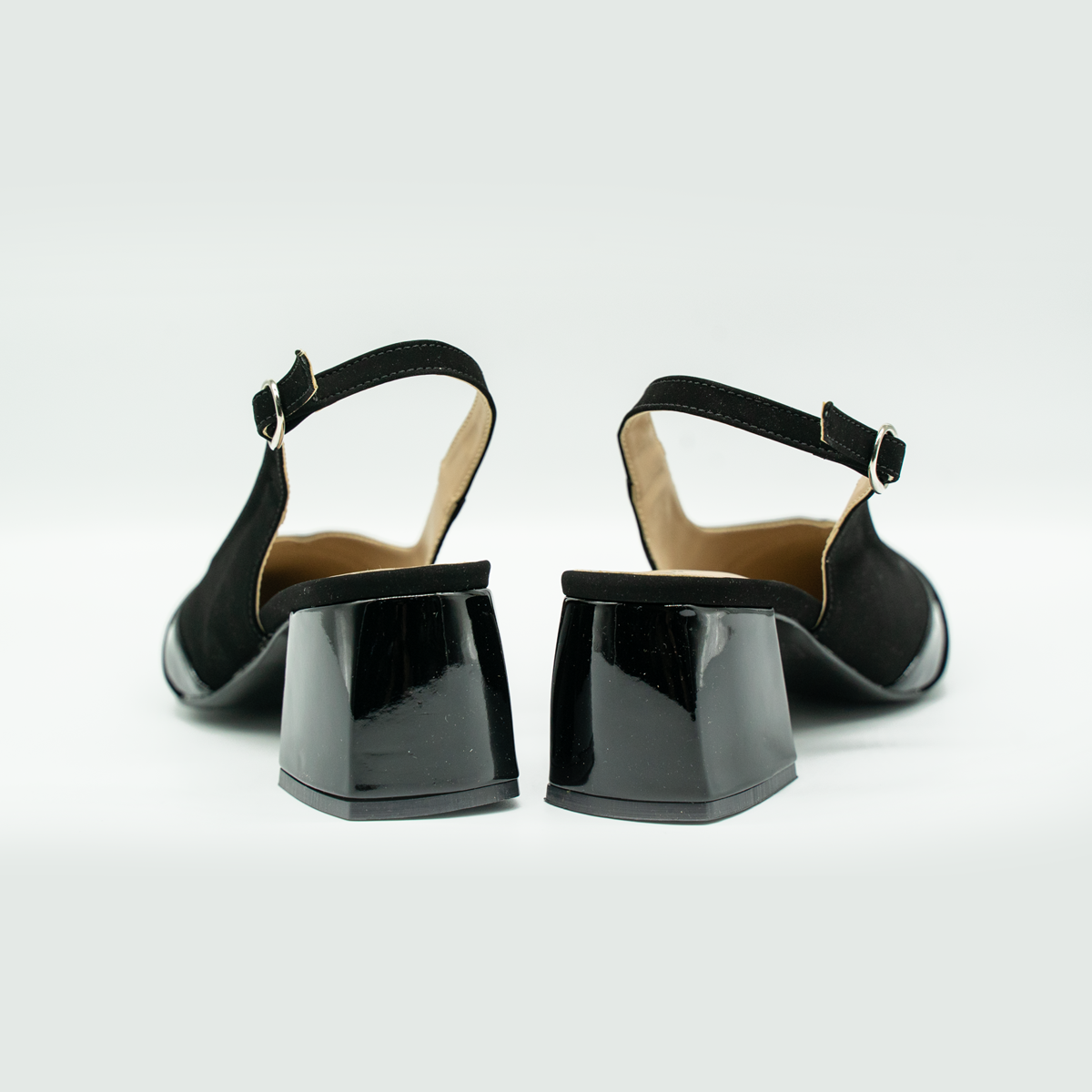 Slingback Negro Combinado (Gamuza + Charol) con Punta Fina y Tacón Ancho-38