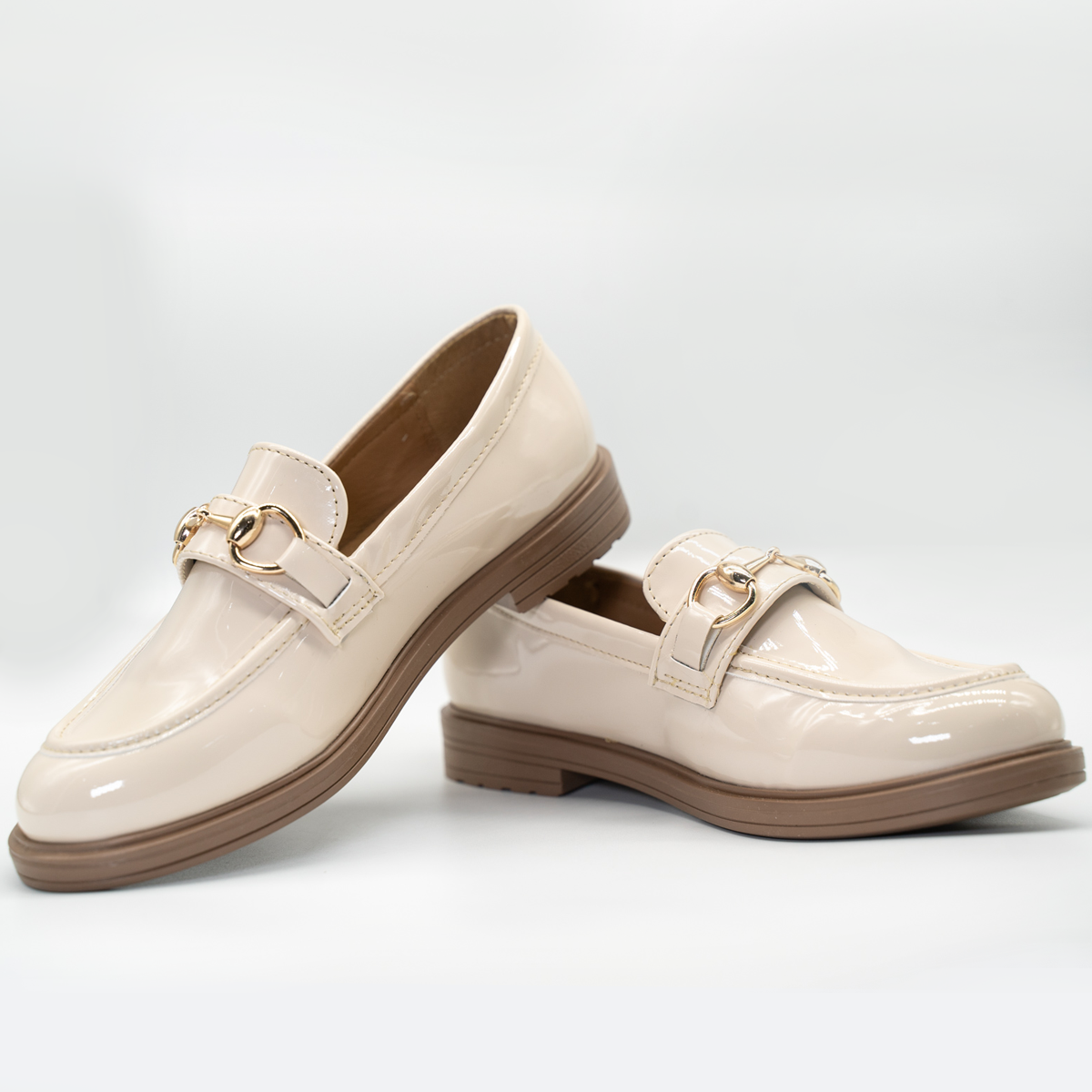 Mocasín Casual Con Herraje Charol Miga- 84