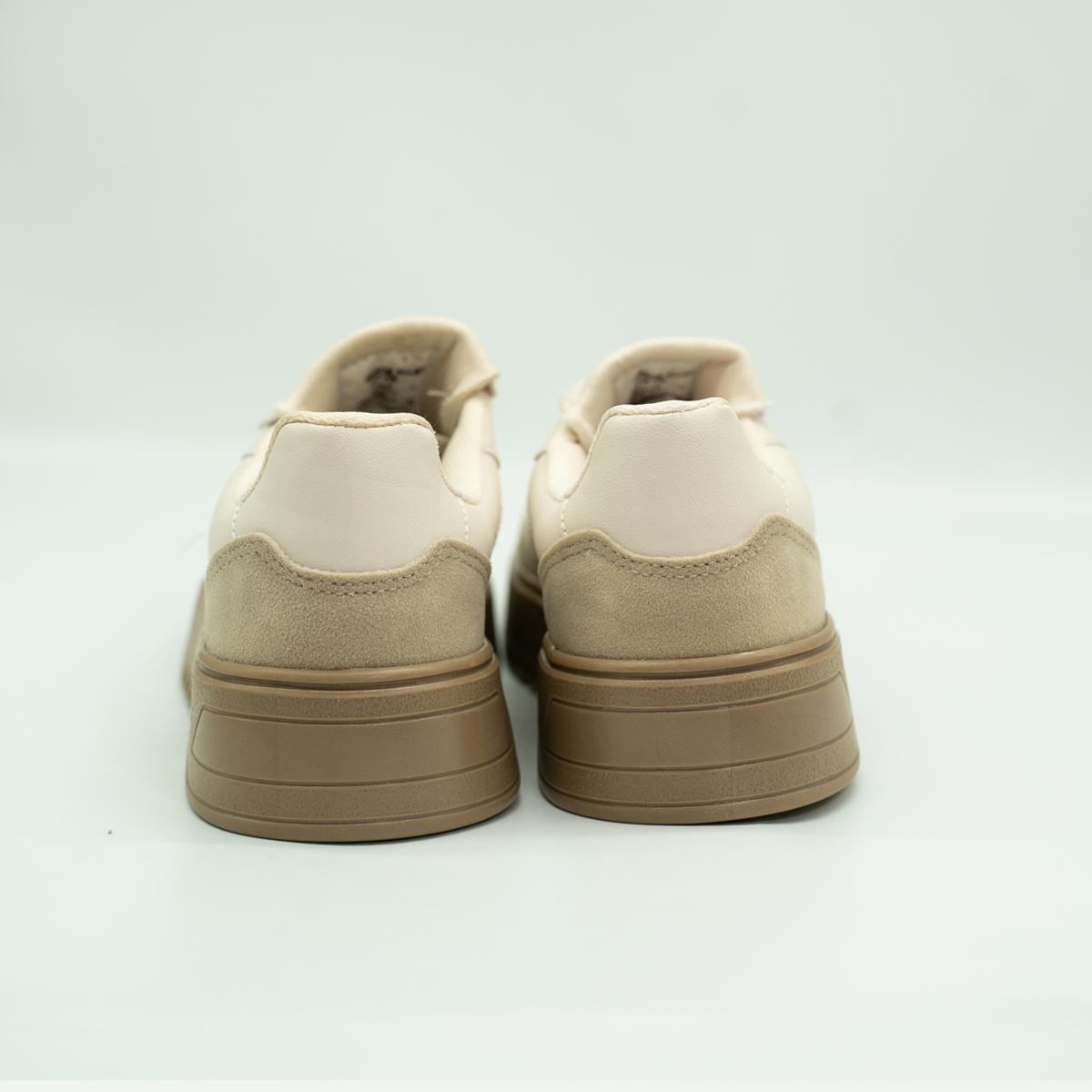Tenis Con Plataforma Corrida Básico Beige-66