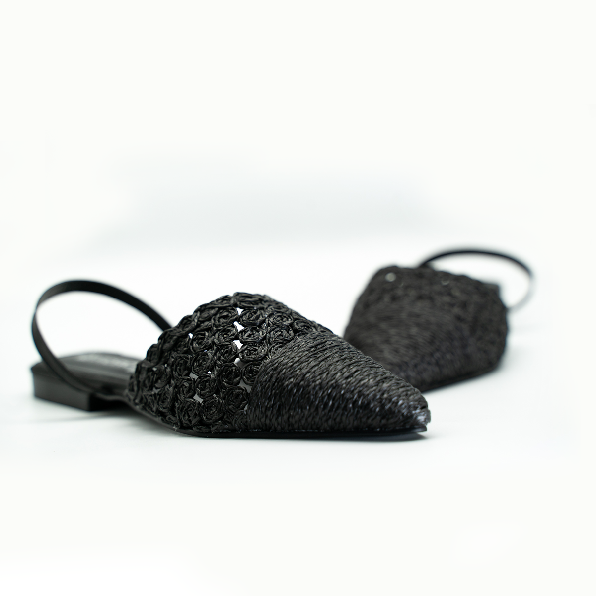 Valerina Puntal de piso- negro-45