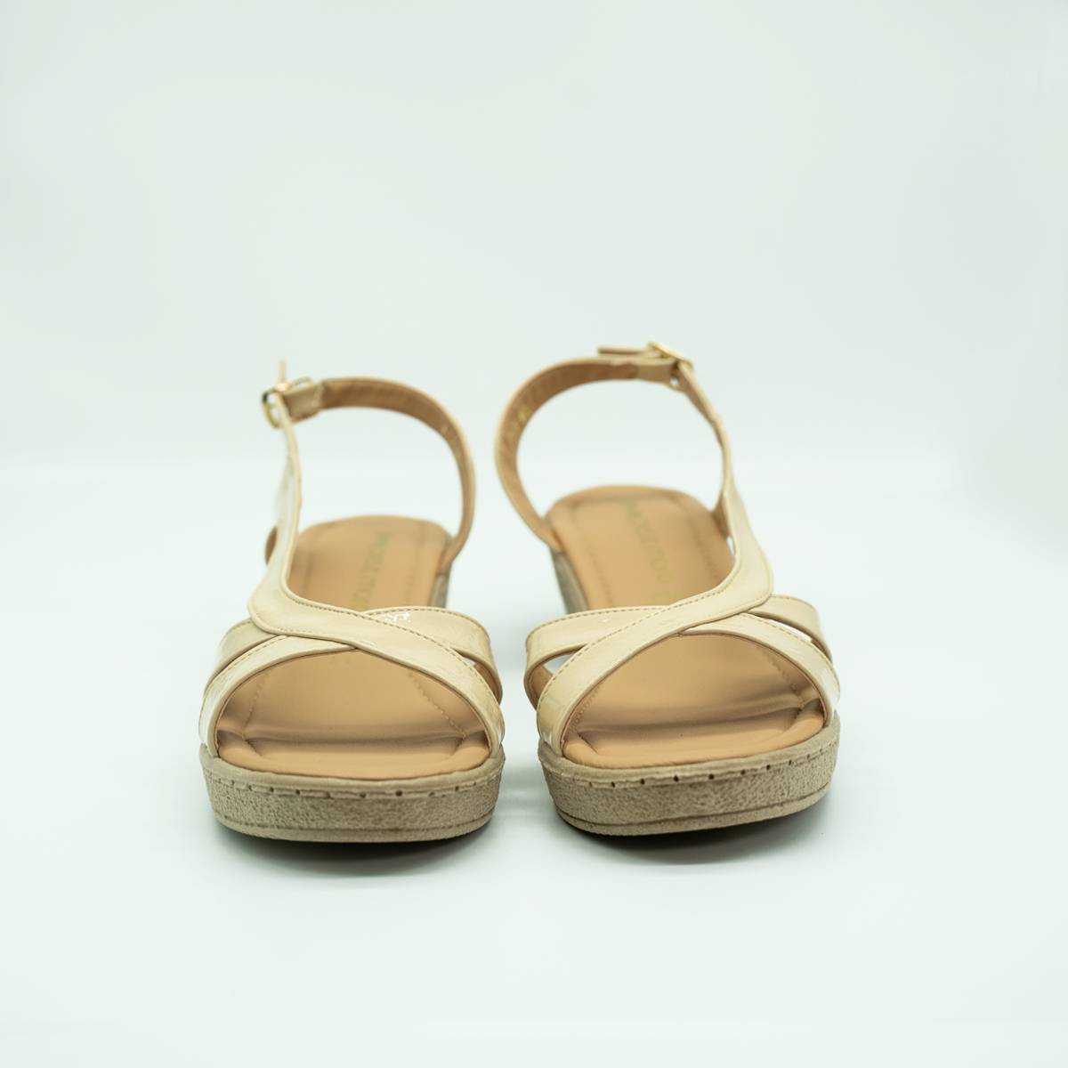 Sandalia De Tiras Hebilla Ajustable Tacón Corrido latte-96