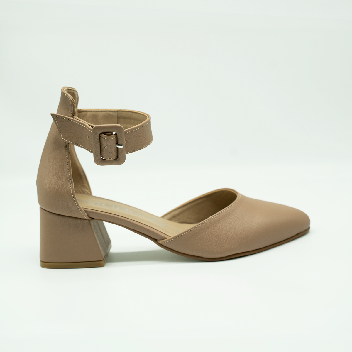 Zapatilla Puntal Básica Con Pulsera Ajustable Latte -20