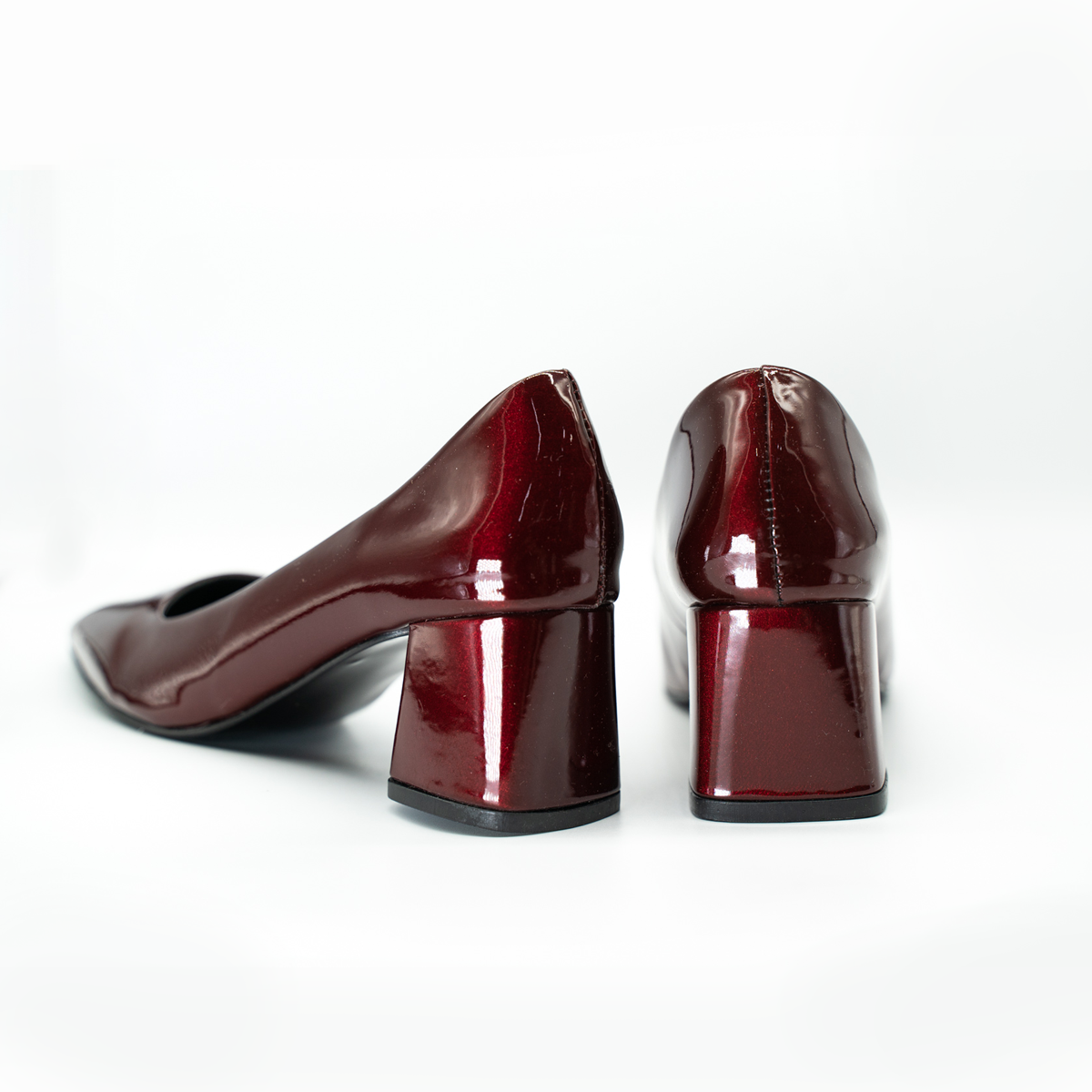 zapatilla ejecutiva puntal tacon ancho merlot-85