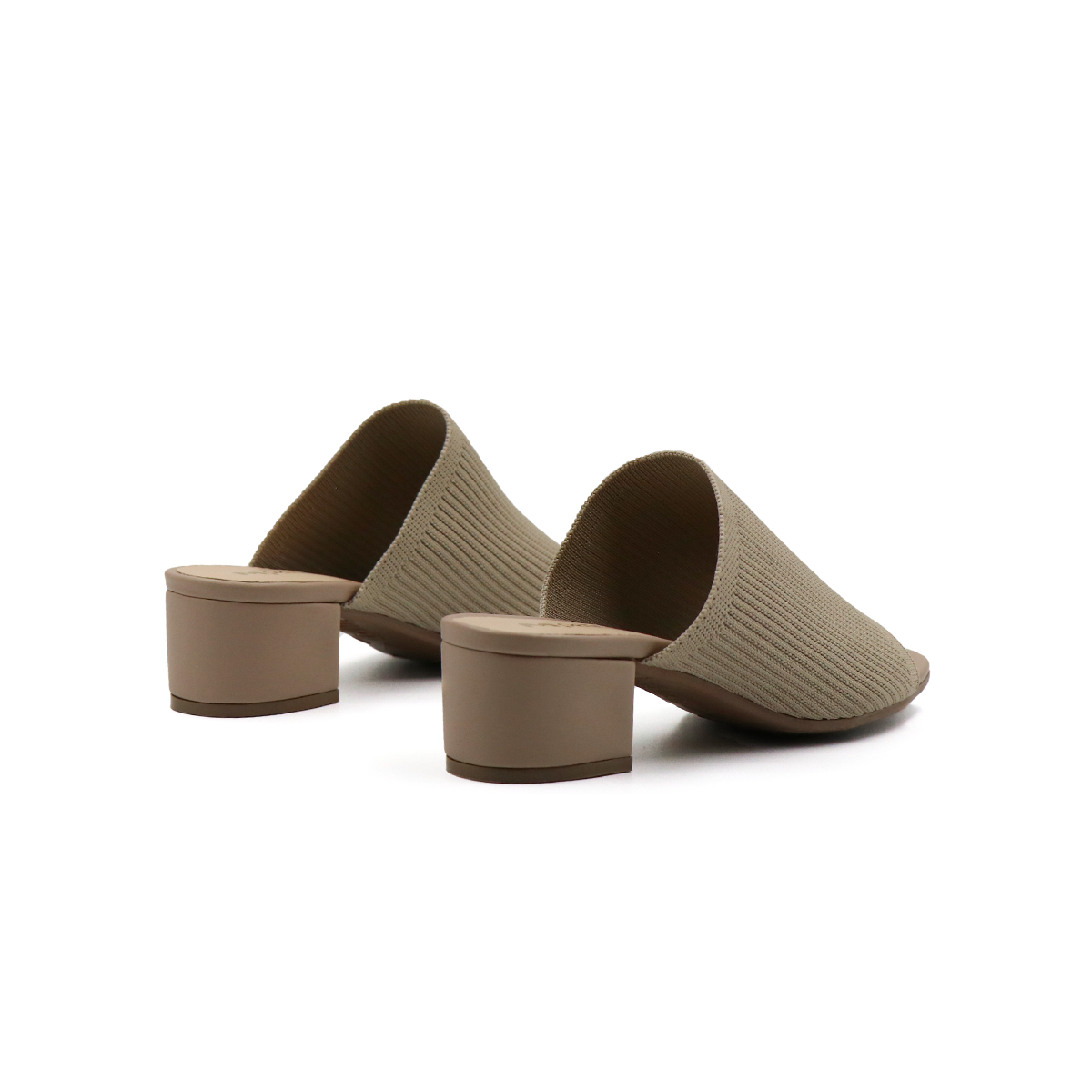 Sandalia Casual Abierta Tacón Bajito Beige -13