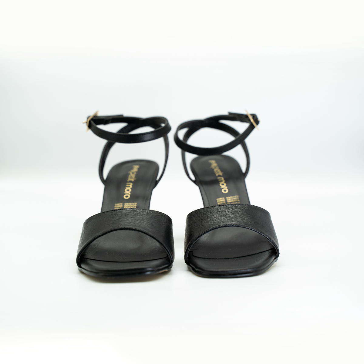 Zapatilla Abierta Tacon Delgado Con Pulsera -Negro -25