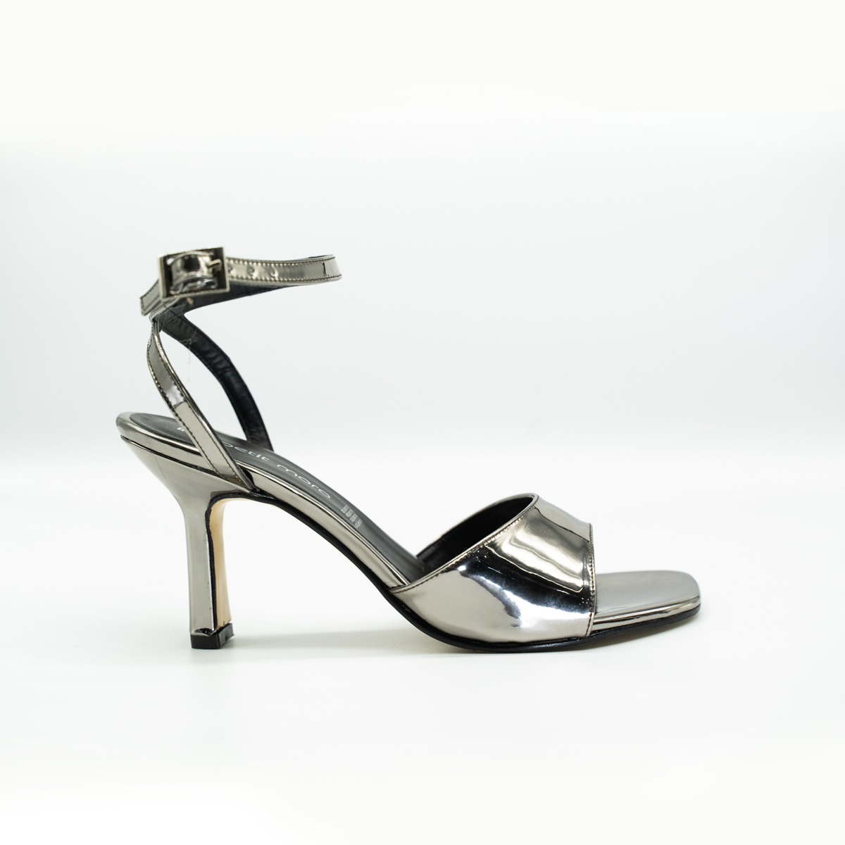 Zapatilla Abierta Tacon Delgado Con Pulsera -Inox-25