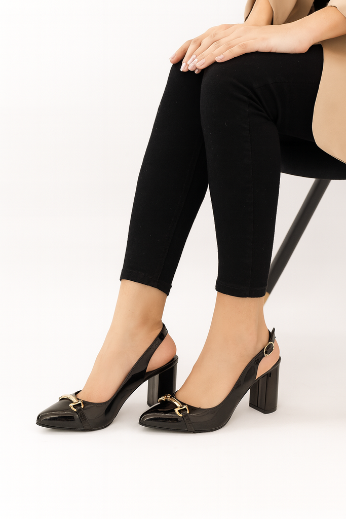 Zapatillas Slingback Elegancia Clásica-Negro-26