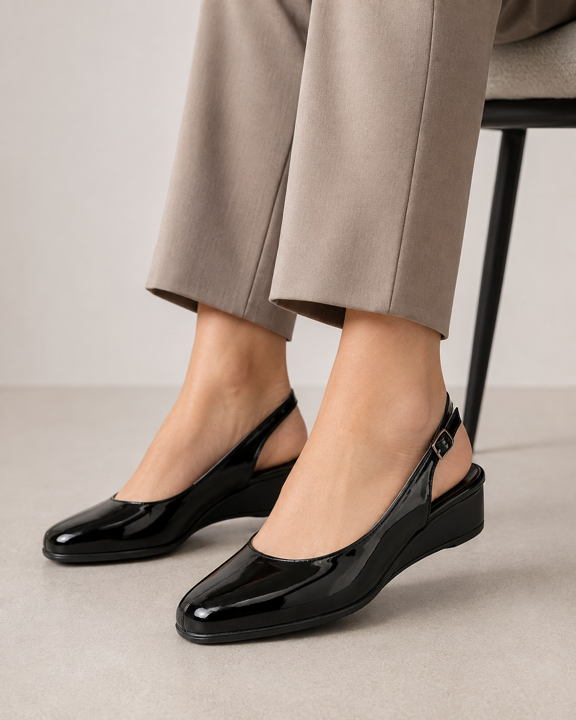 Zapato Confort Destalonado de Piel para Mujer-52 | Negro