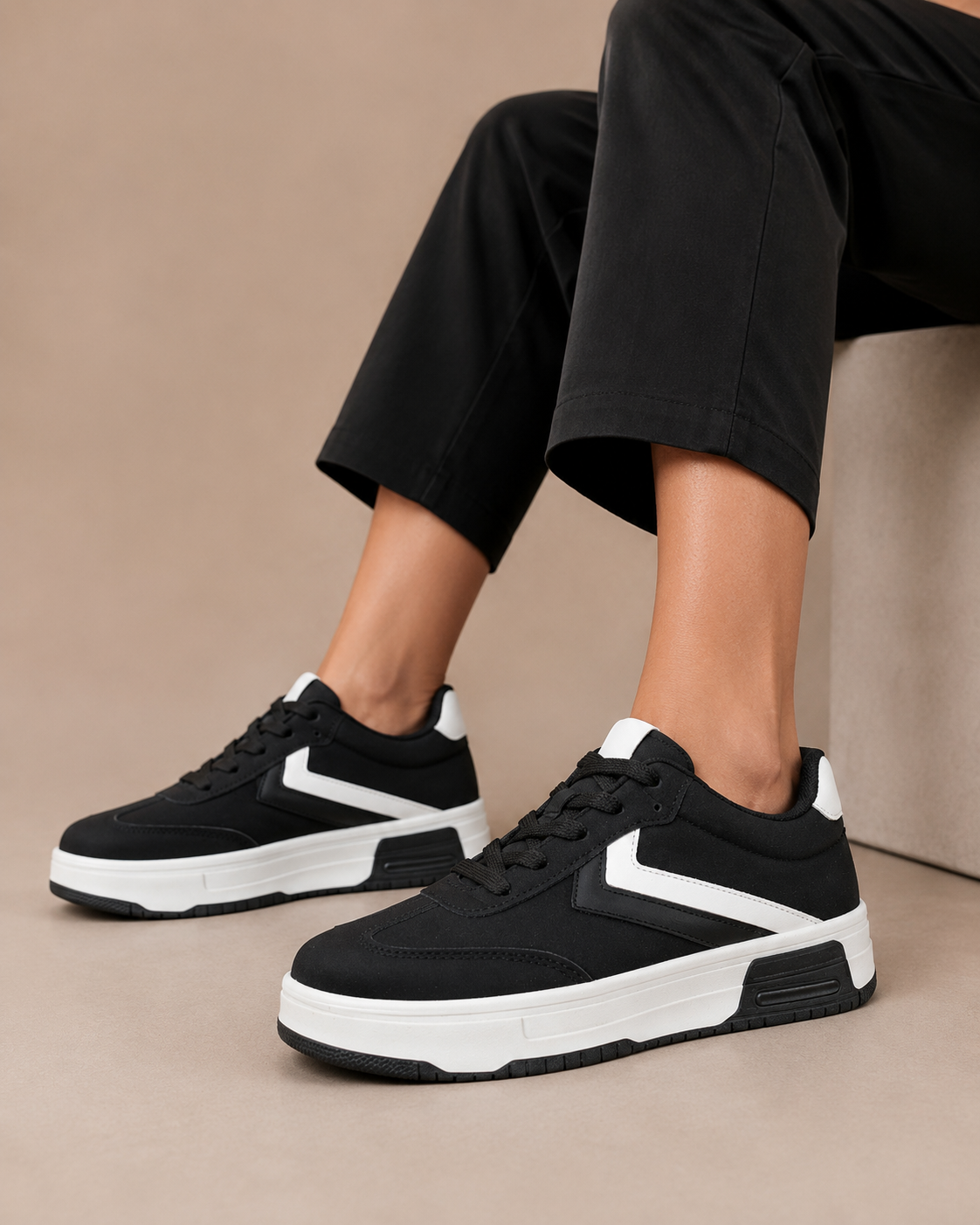 Tenis con Plataforma Corrida Básico para Mujer-14 | Negro