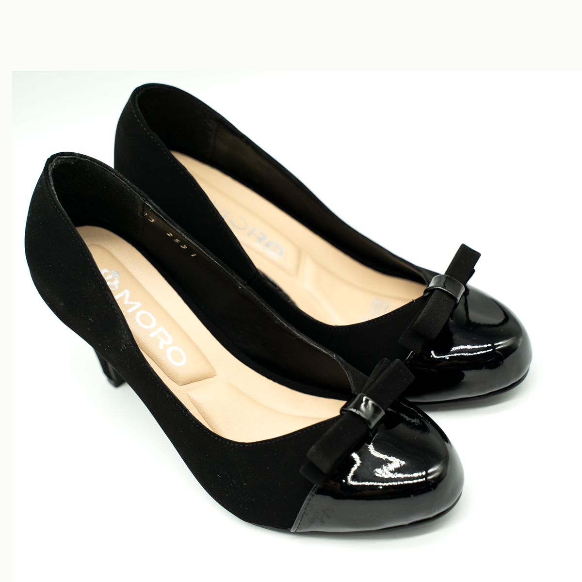Tacón clásico negro con moño — elegancia y confort en cada paso-Ngro Charol-31