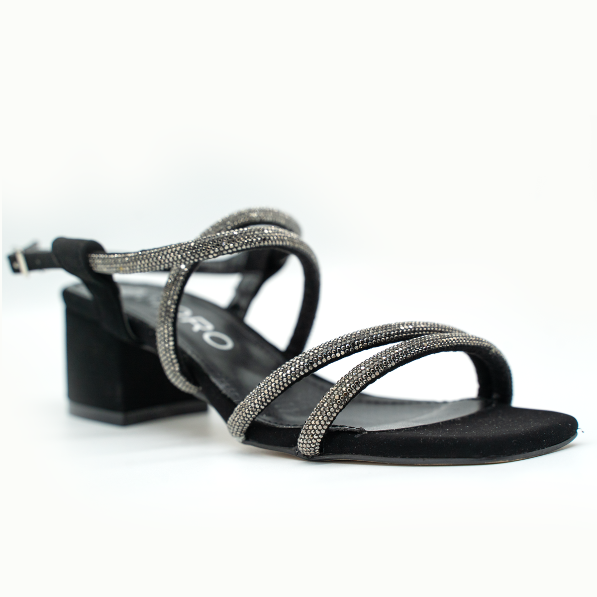 Sandalias Negras con Pedrería y Tacón Bajo – Glamour y Comodidad-53