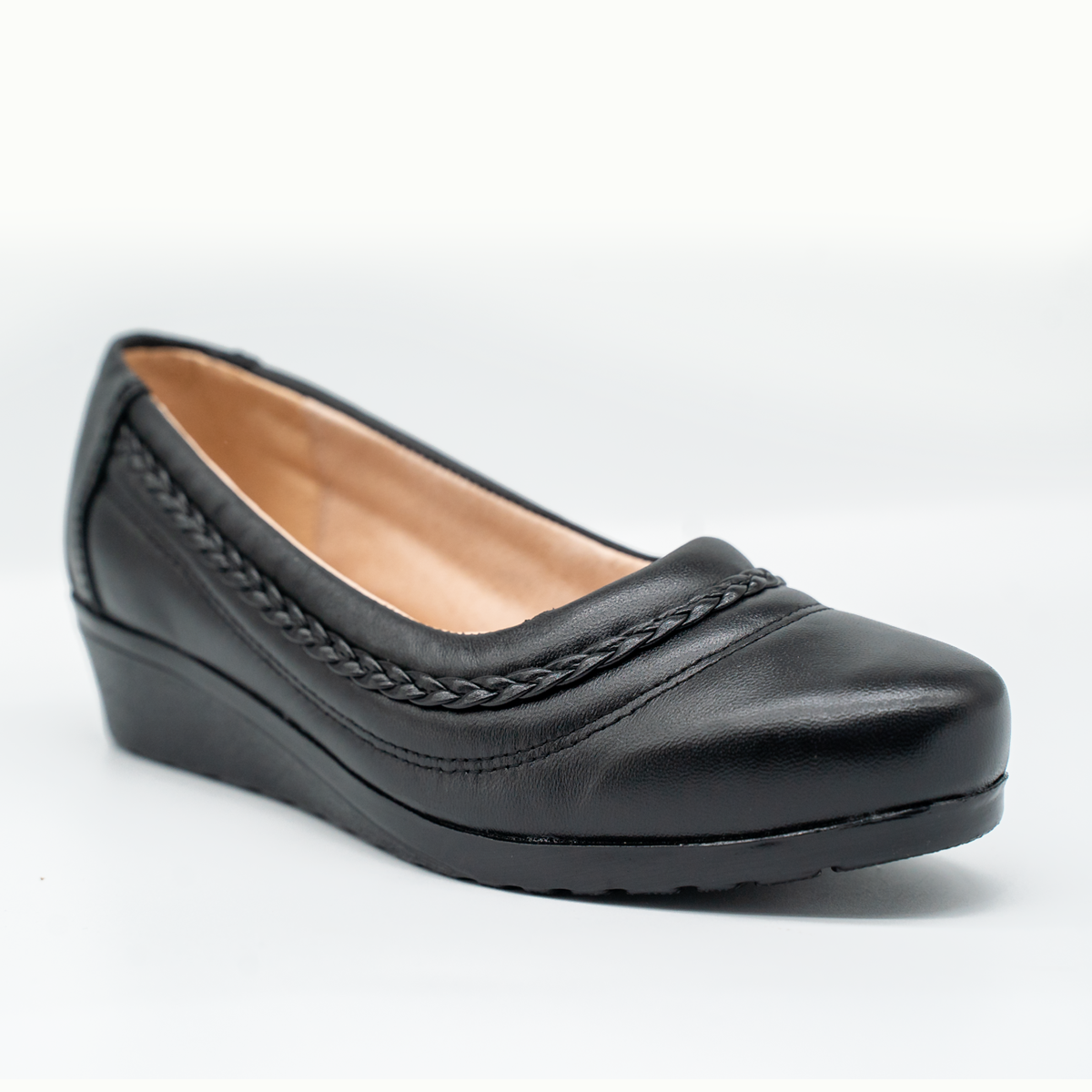 Mocasín negro de confort con detalle trenzado-70
