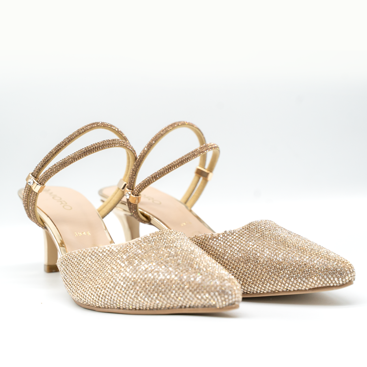 Zapatilla de lujo con pedrería brillante oro -86