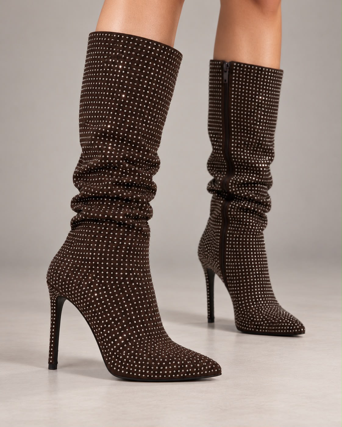 Bota Cafe Larga De Pedreria Tacon De Aguja Comoda 10 CM Para Mujer